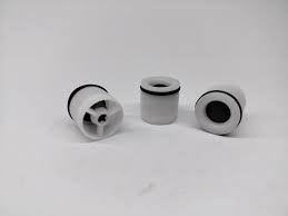 به گزارش همراه پکیج: در این شرایط اگر حرارت تولیدی پکیج کاهش یا میزان آب ورودی افزایش پیدا نکند، افزایش بیش از حد دمای سیستم دور از انتظار نخواهد بود.در اینجاست که اهمیت بای پس پکیج نمایان میشود.